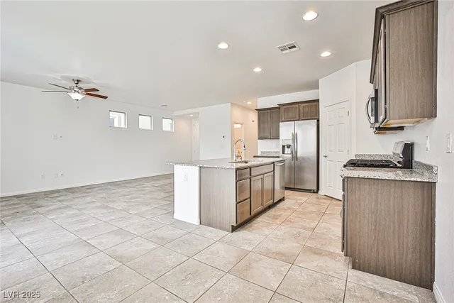 $1,990 | 9240 Black Diamond Street, Las Vegas, NV 89178