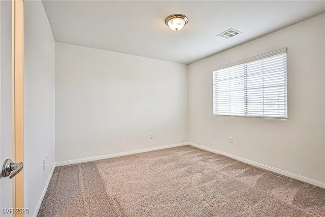 $1,990 | 9240 Black Diamond Street, Las Vegas, NV 89178