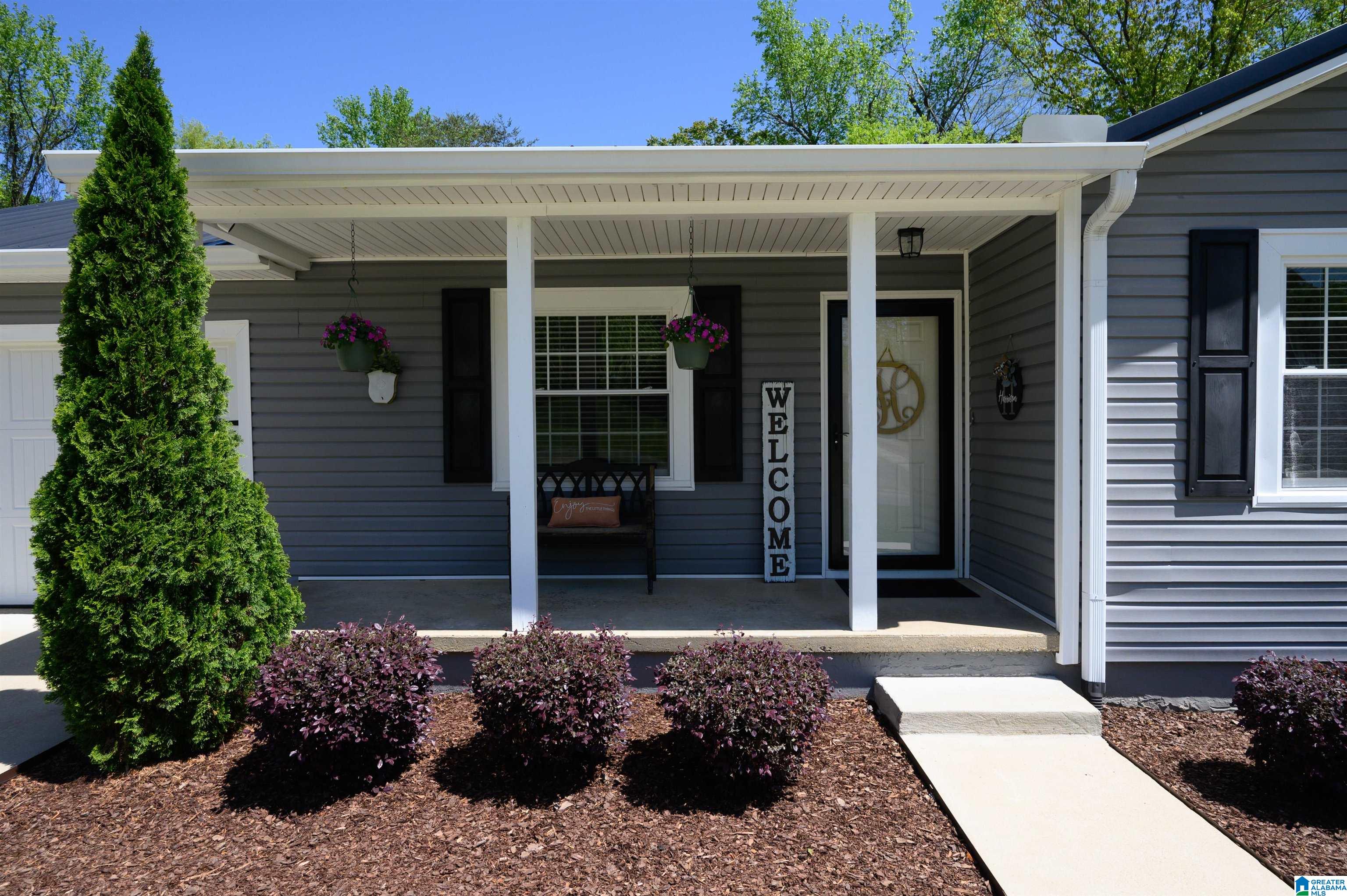 6359 Spring Hollow Road Gardendale, AL 35071 - Photo 4 of 54 Gallery Image 4