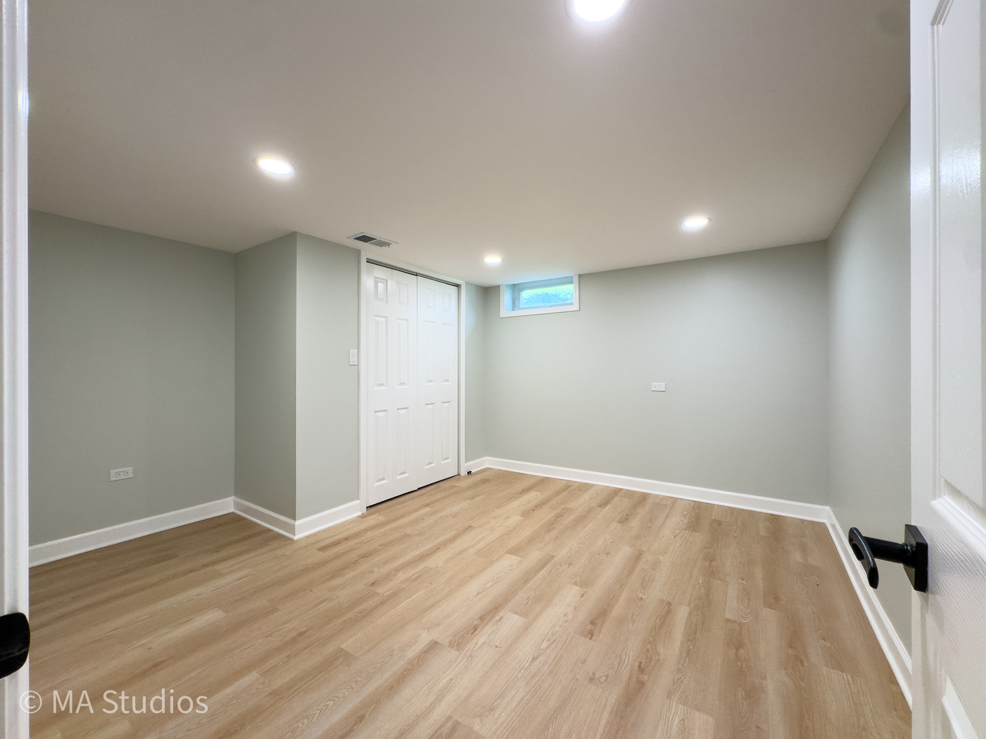 4256 Golf Road Skokie, IL 60076 - Photo 30 of 60 Gallery Image 30