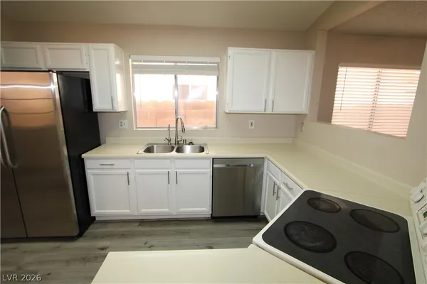 $1,895 | 2807 Secret Canyon Road, Henderson, NV 89074