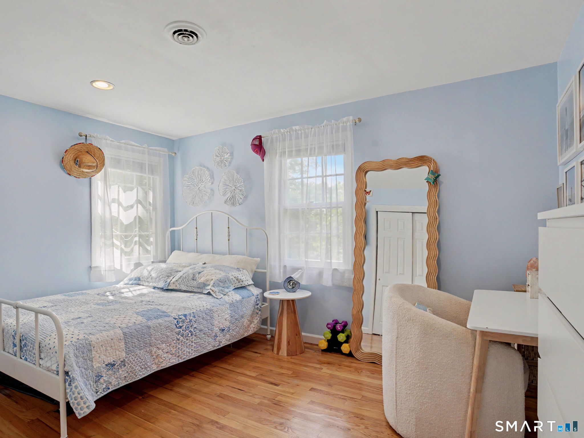 524 Nonopoge Road Fairfield, CT 06825 - Photo 20 of 34