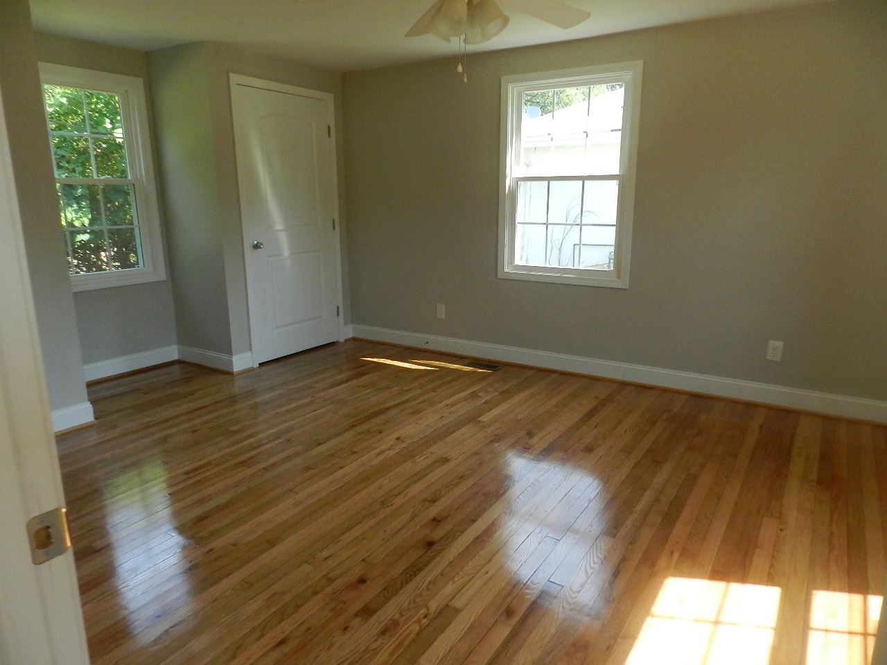 902 South Limestone Street Gaffney, SC 29340 - Photo 6 of 17 Gallery Image 6