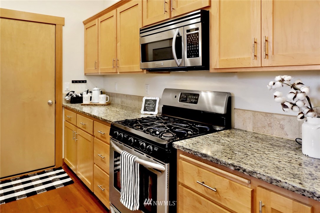 8700 Depot Road Lynden, WA 98264 - Photo 14 of 40 Gallery Image 14