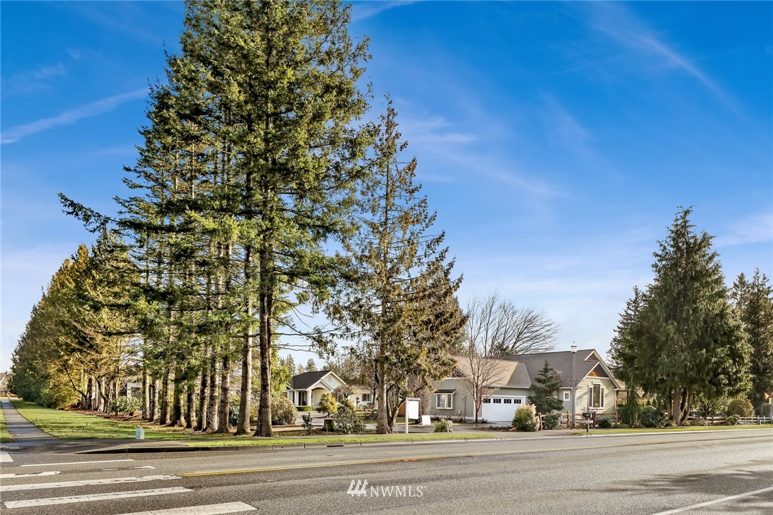 8700 Depot Road Lynden, WA 98264 - Photo 39 of 40 Gallery Image 39