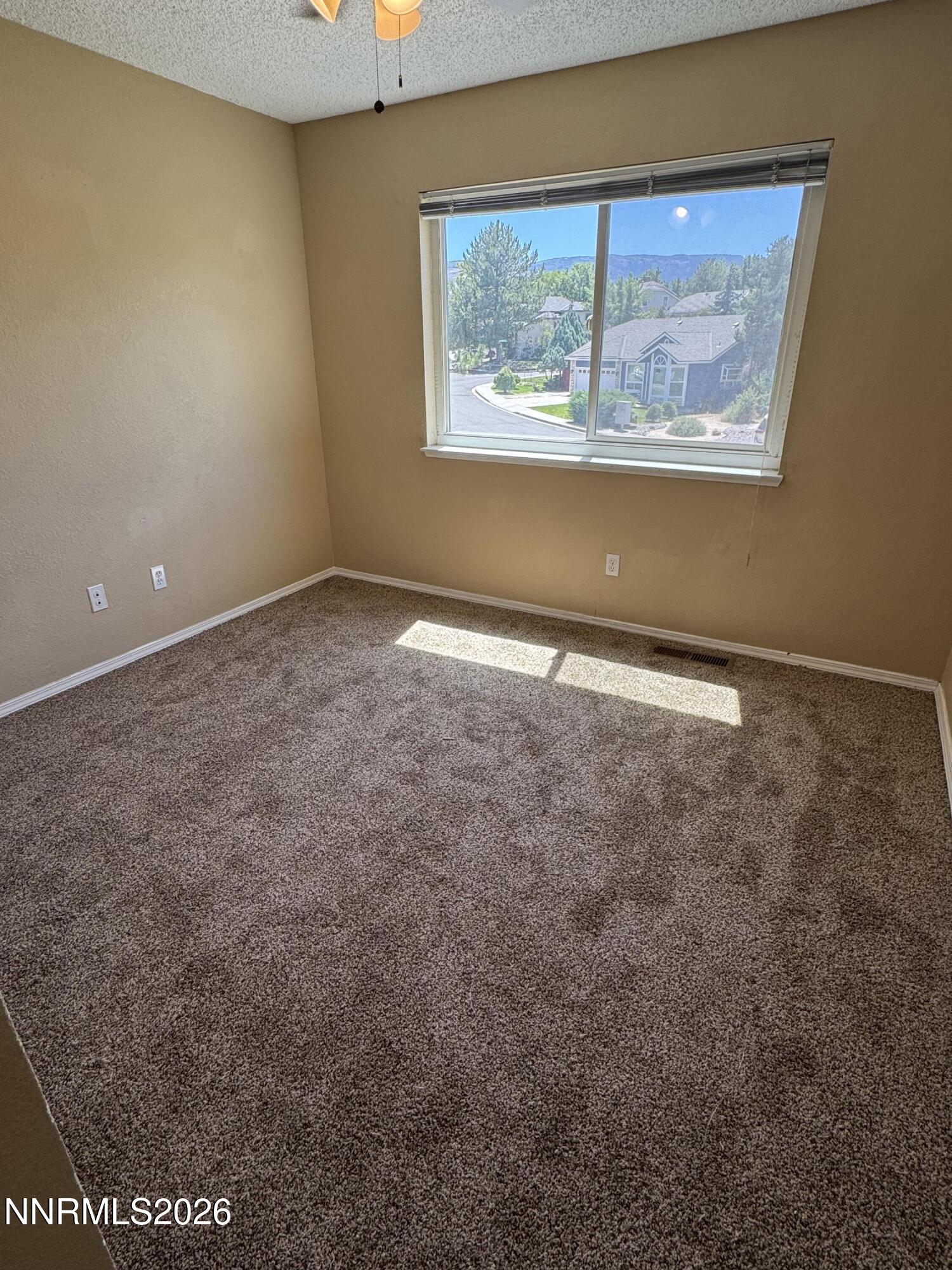 998 Edgecliff Drive Reno, NV 89523 - Photo 26 of 36 IMG_7077