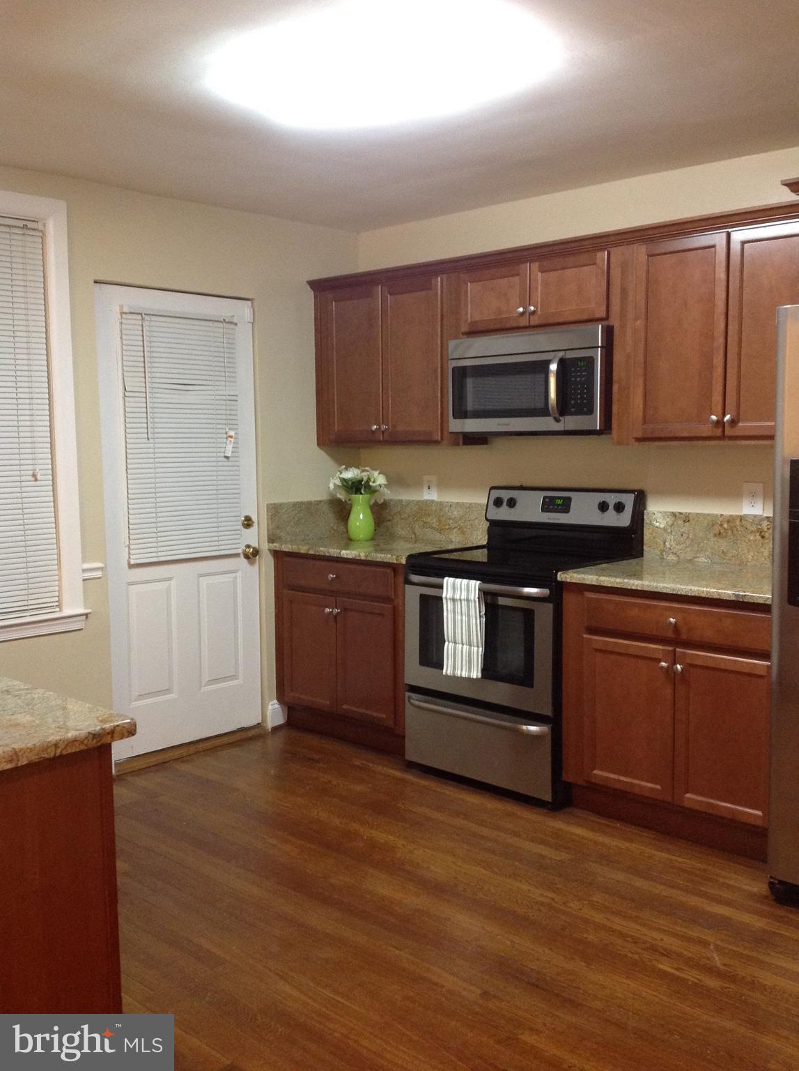 4005 Annellen Road Baltimore, MD 21215 - Photo 14 of 30 Kitchen