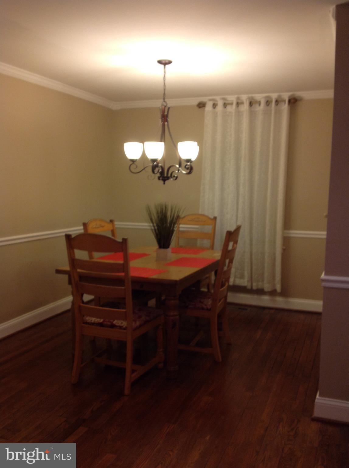 4005 Annellen Road Baltimore, MD 21215 - Photo 18 of 30 Dining Room