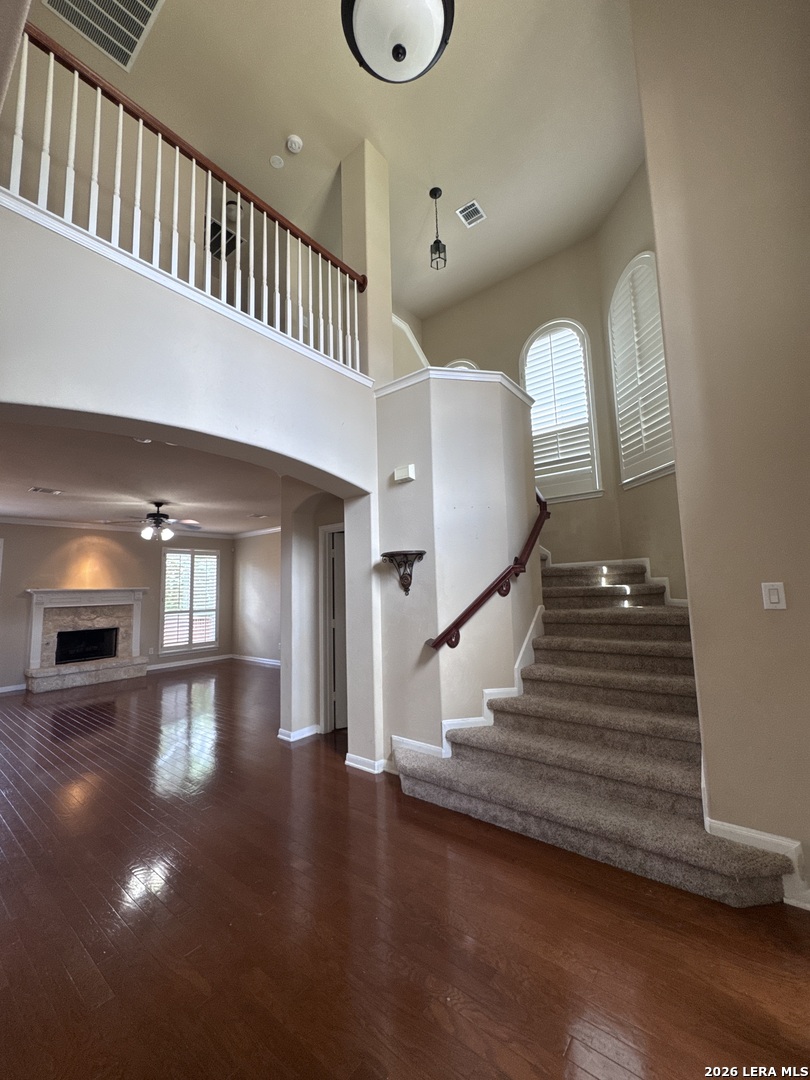 8707 Roswell Ridge Helotes, TX 78023 - Photo 2 of 19