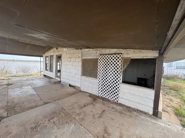 a view of a outdoor space