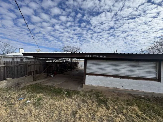 $59,999 | 2239 Lois Lane, Colorado City, TX 79512