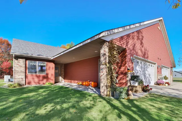 $249,900 | 902 Meadowlark Lane, Long Prairie, MN 56347