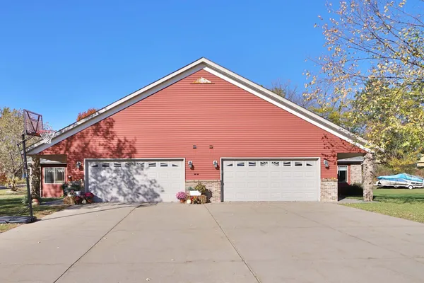 $244,900 | 902 Meadowlark Lane, Long Prairie, MN 56347