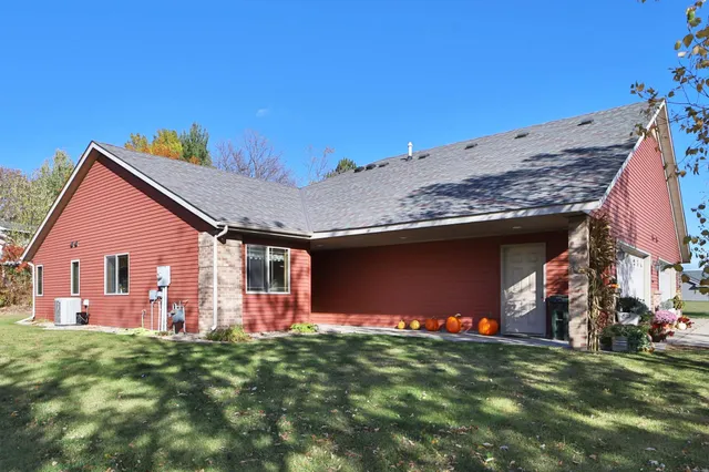 $249,900 | 902 Meadowlark Lane, Long Prairie, MN 56347