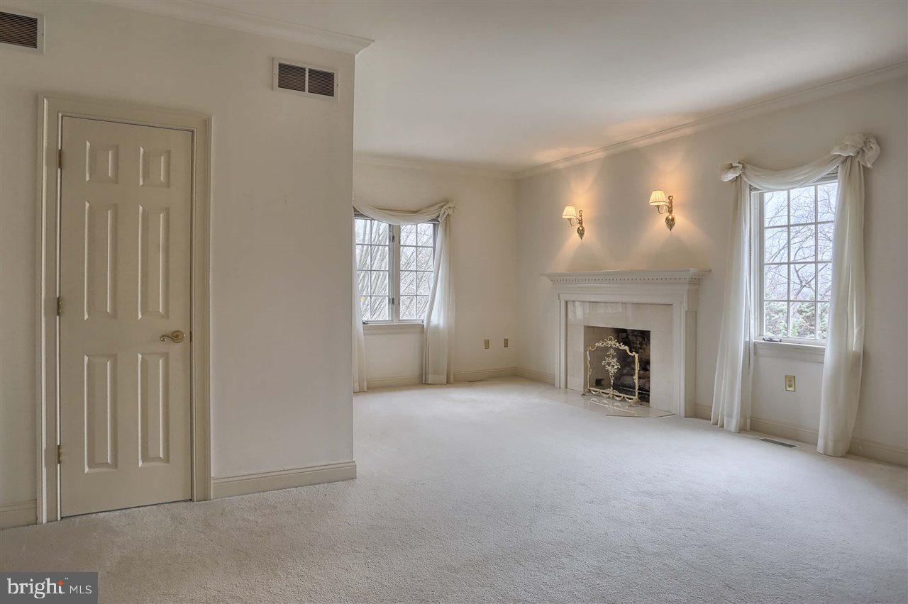 1250 Grantley Road York, PA 17403 - Photo 19 of 35 Gallery Image 19