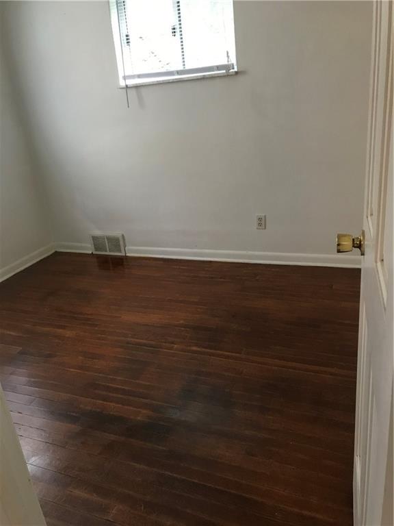 32 Township Road Pittsburgh, PA 15229 - Photo 9 of 15 Gallery Image 9