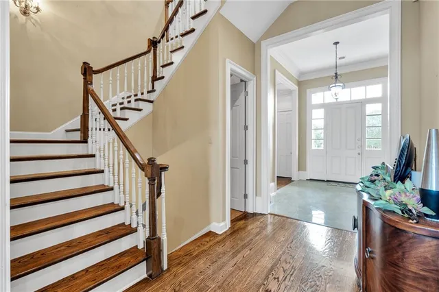 $965,000 | 7 Golf Villa Drive, New Orleans, LA 70131