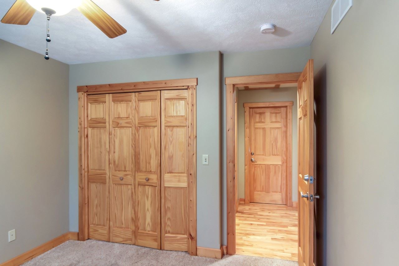 1679 Round Lake Road Interlochen, MI 49643 - Photo 19 of 37 1860584-19.JPG