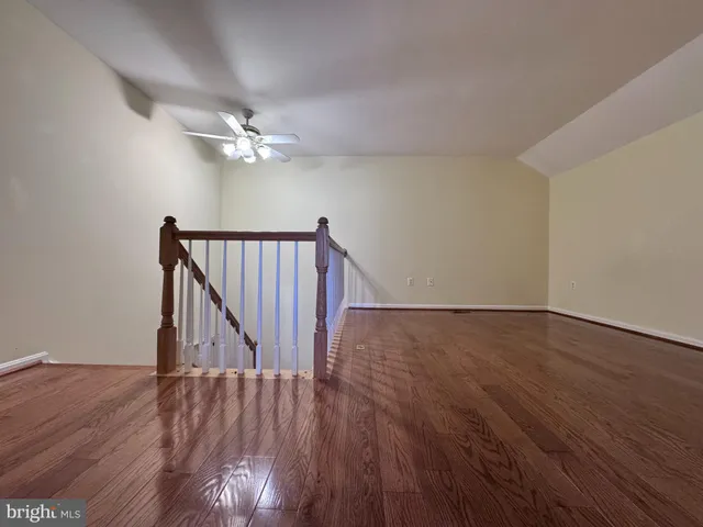 $574,900 | 12221 Seaford Court, Woodbridge, VA 22192