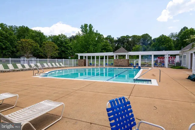 $574,900 | 12221 Seaford Court, Woodbridge, VA 22192