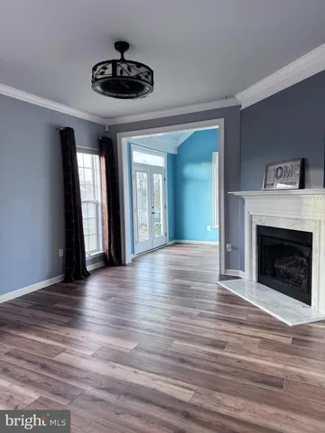 $574,900 | 12221 Seaford Court, Woodbridge, VA 22192