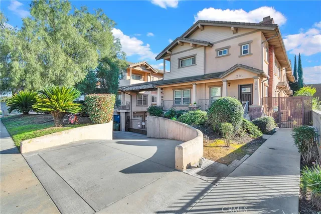 $749,888 | 208 Palmetto Drive, Unit C, Alhambra, CA 91801