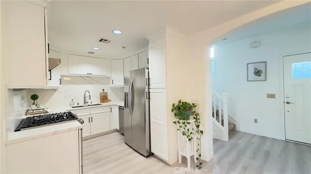 $749,888 | 208 Palmetto Drive, Unit C, Alhambra, CA 91801