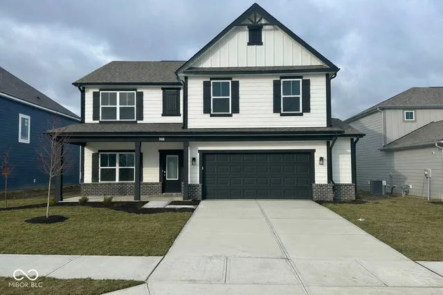 $384,900 | 9108 Steinbeck Lane, Indianapolis, IN 46239