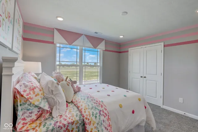 $384,900 | 9108 Steinbeck Lane, Indianapolis, IN 46239