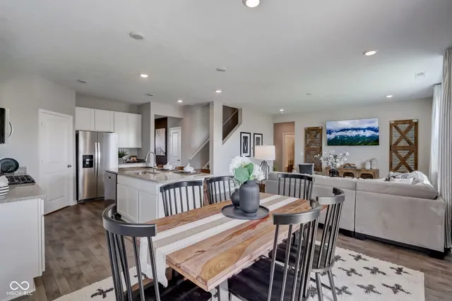 $384,900 | 9108 Steinbeck Lane, Indianapolis, IN 46239