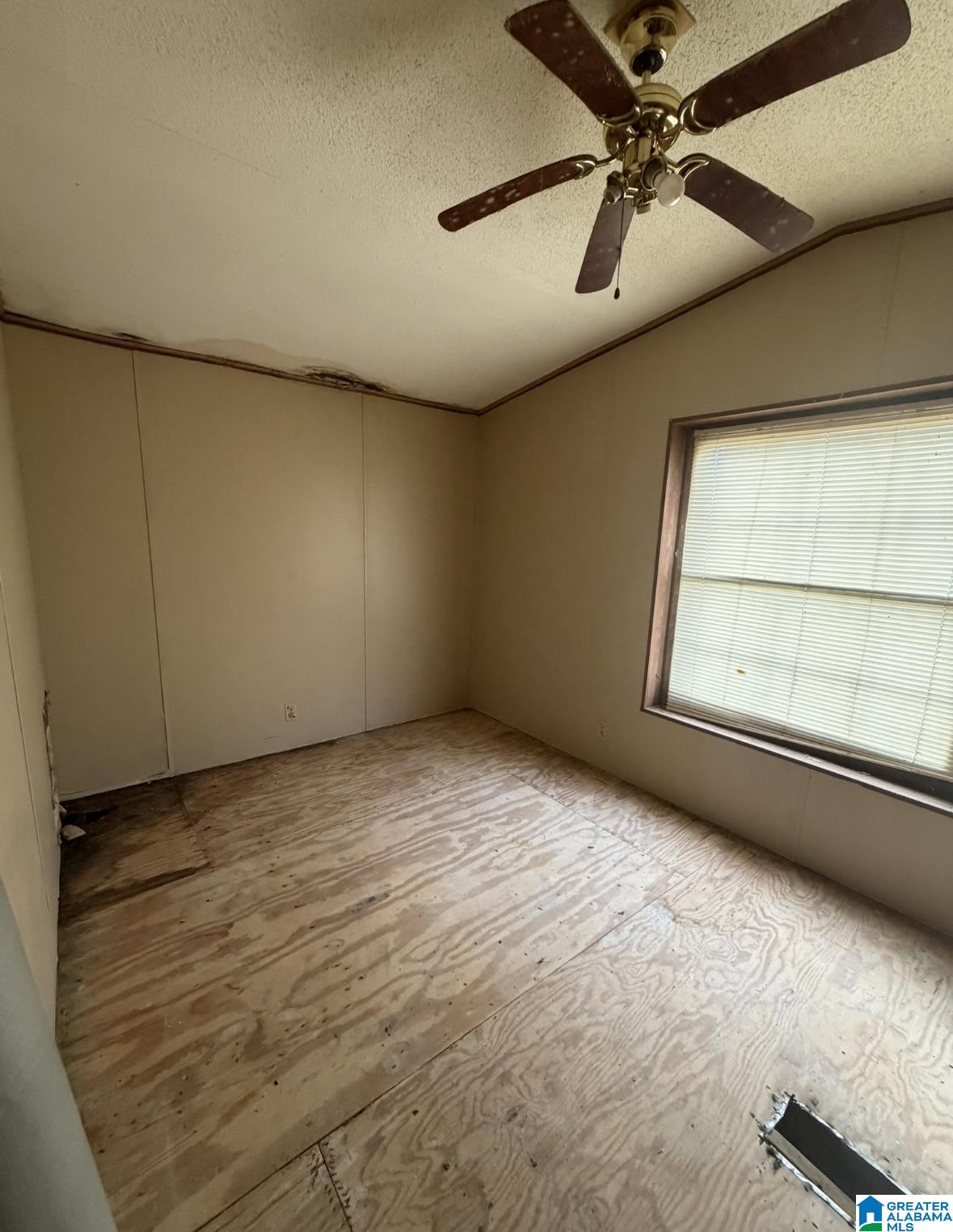 1069 Midway Estates Road Jacksons Gap, AL 36861 - Photo 7 of 26