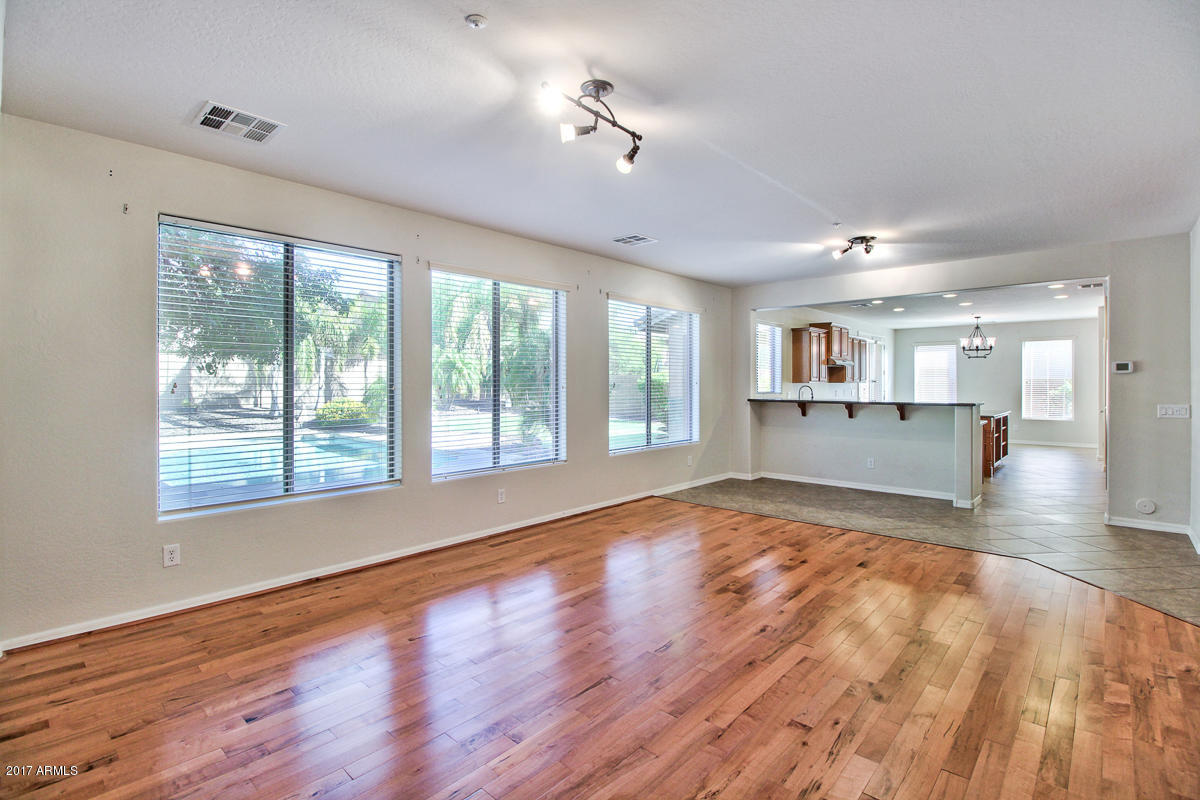 12392 West Montgomery Road Peoria, AZ 85383 - Photo 17 of 46 12392-W.-Montgomery-Rd-21