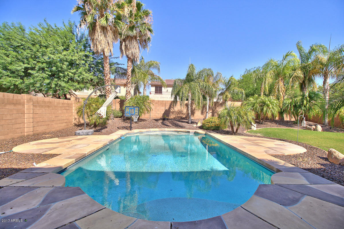 12392 West Montgomery Road Peoria, AZ 85383 - Photo 7 of 46 12392-W.-Montgomery-Rd-56