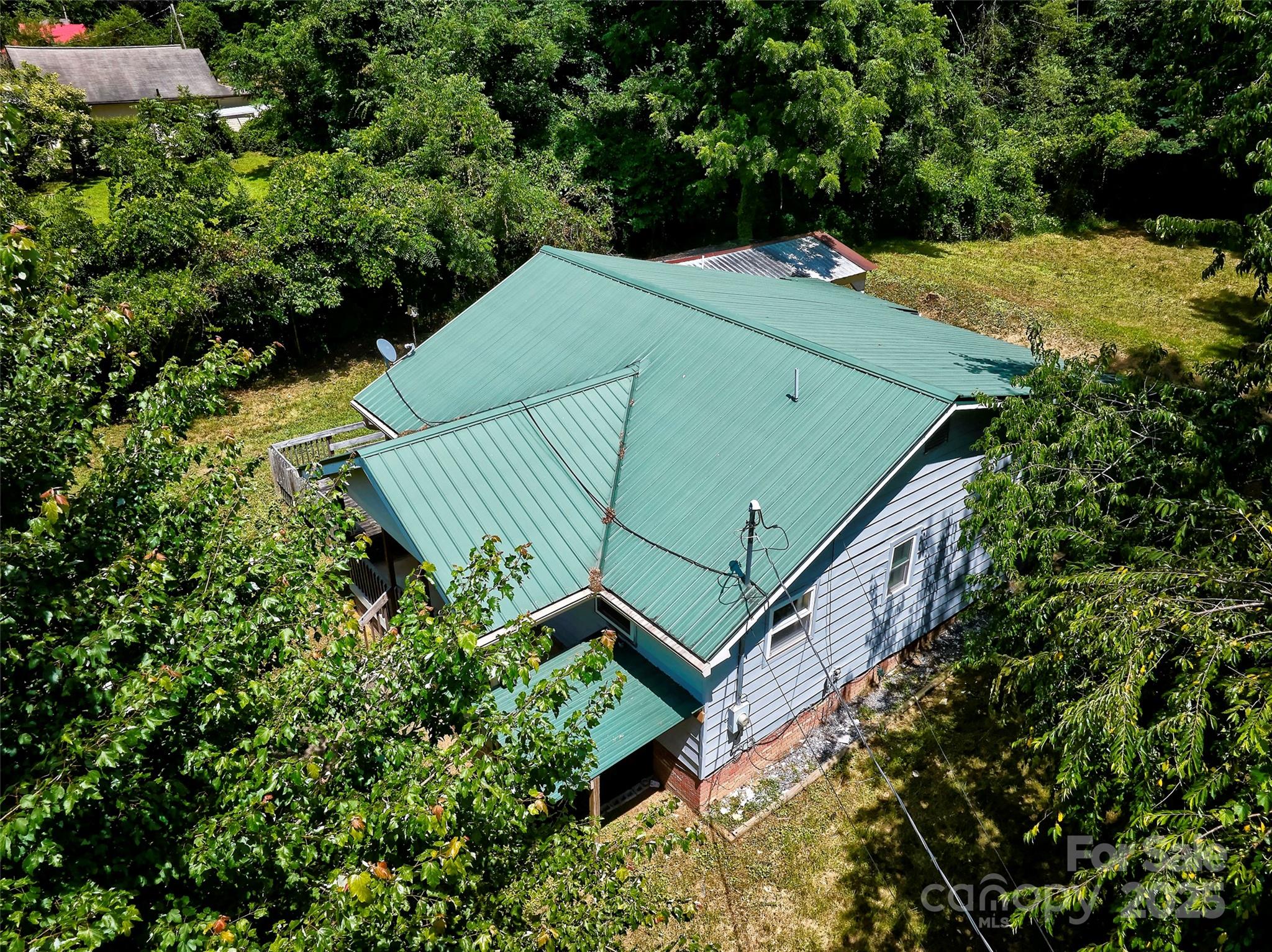 111 Kenneth Cooper Road Whittier, NC 28789 - Photo 2 of 30 a view of an outdoor space and deck view