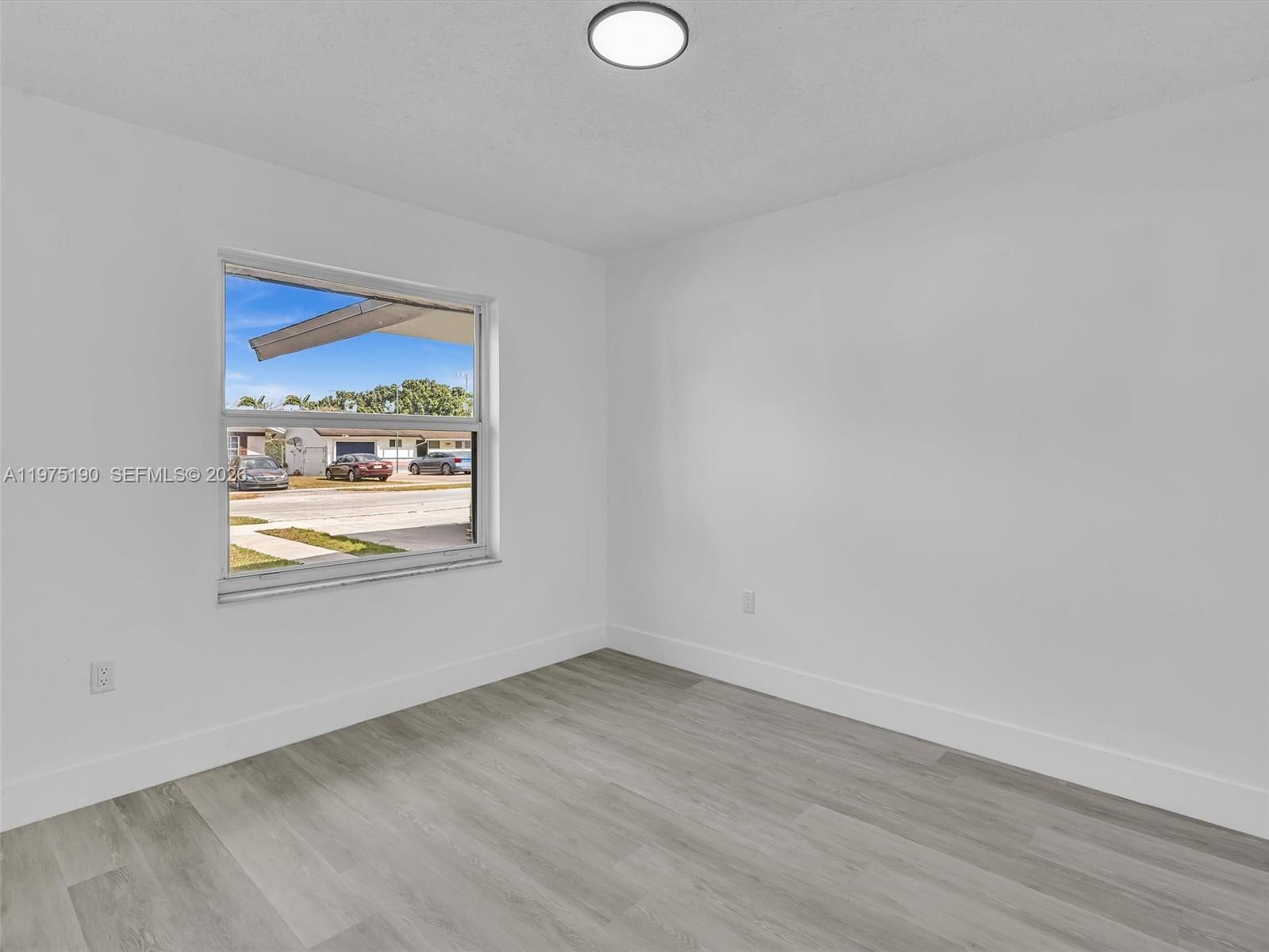 13412 Southwest 256th Terrace Homestead, FL 33032 - Photo 13 of 31