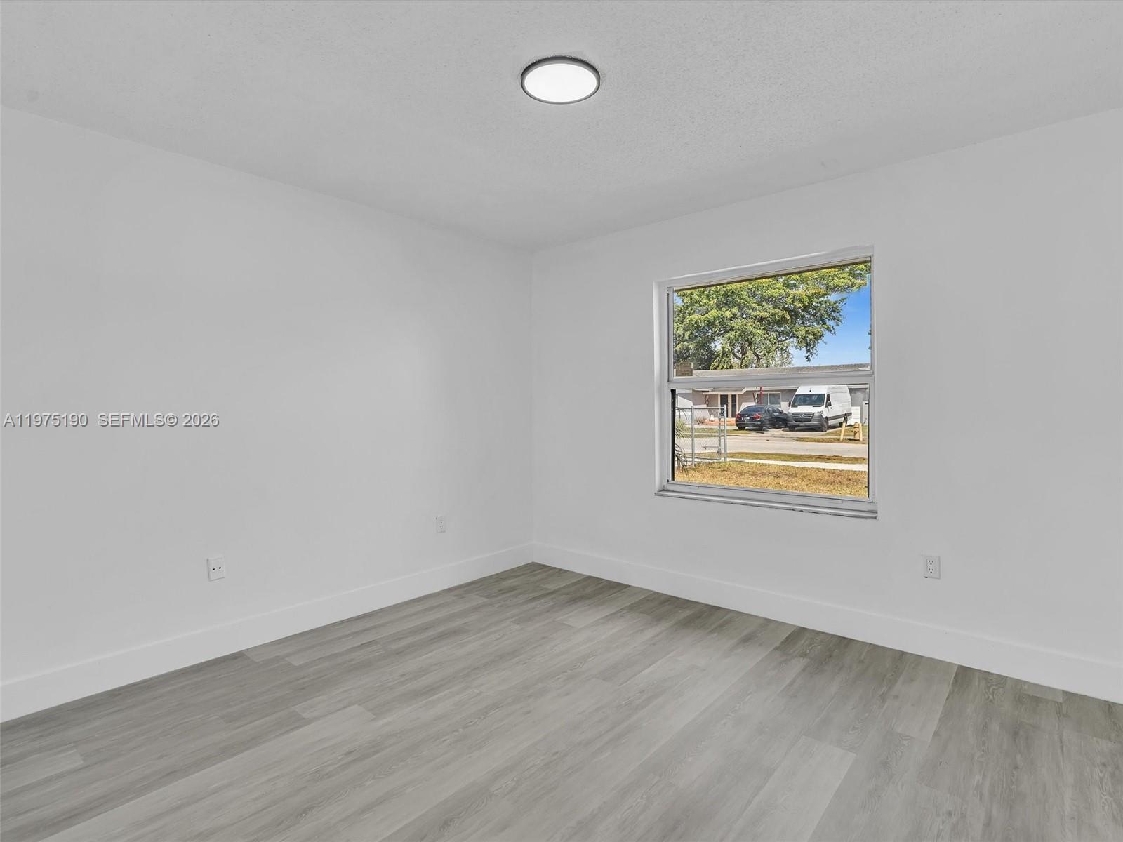 13412 Southwest 256th Terrace Homestead, FL 33032 - Photo 15 of 31