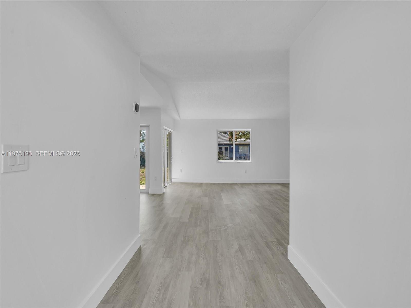 13412 Southwest 256th Terrace Homestead, FL 33032 - Photo 3 of 31