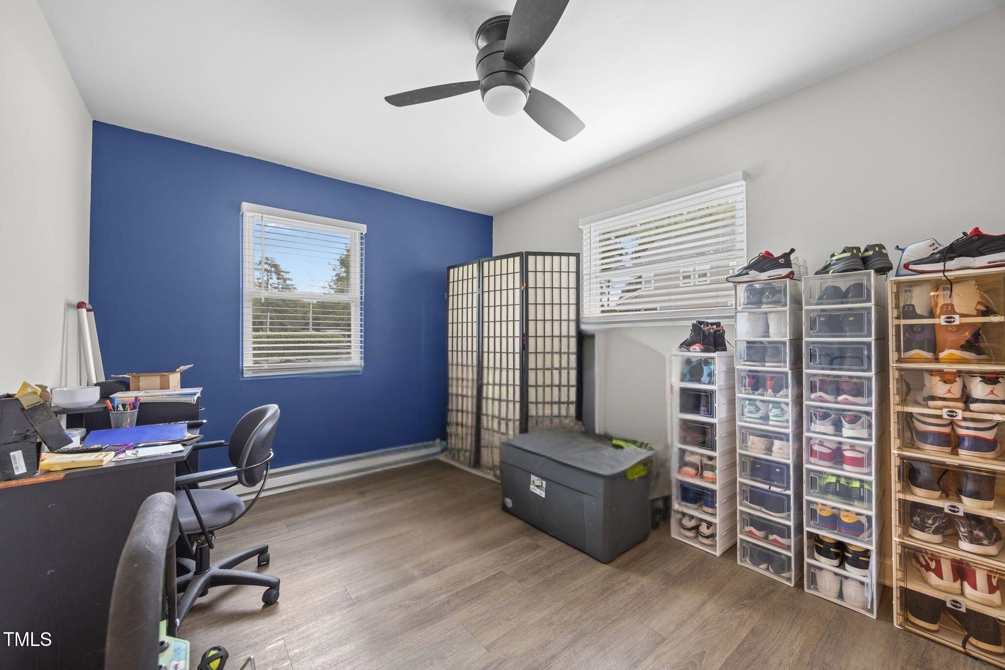 419 Rose Lane Raleigh, NC 27610 - Photo 12 of 22 24-web-or-mls-23-web-or-mls-IMG_2937 - E