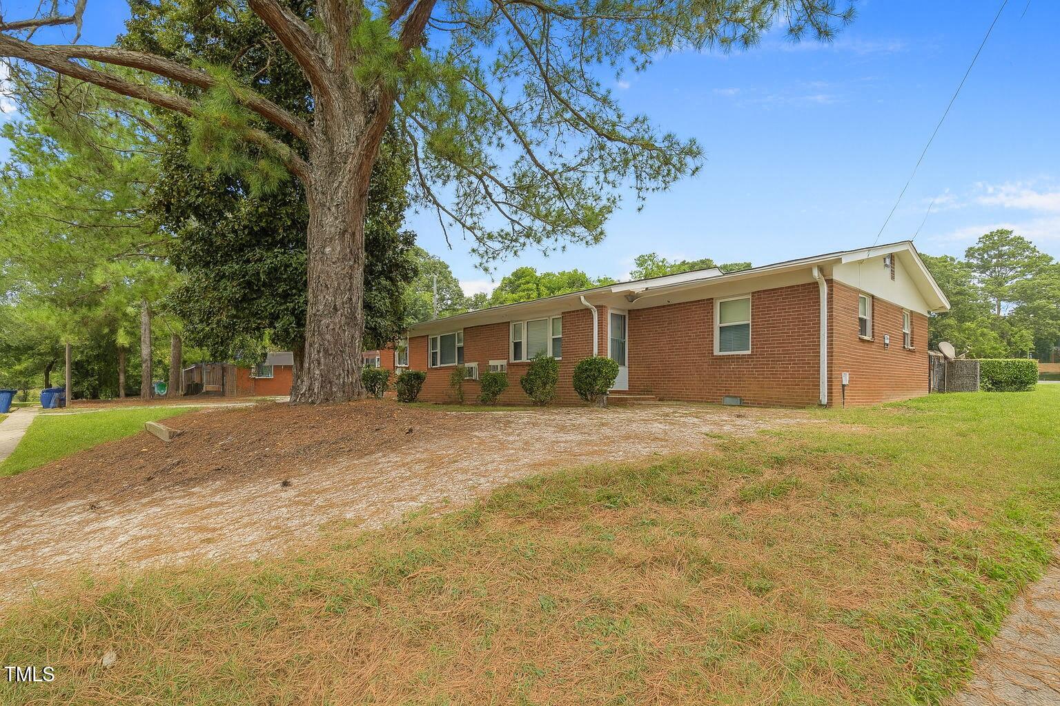 419 Rose Lane Raleigh, NC 27610 - Photo 6 of 22 26-web-or-mls-front rose