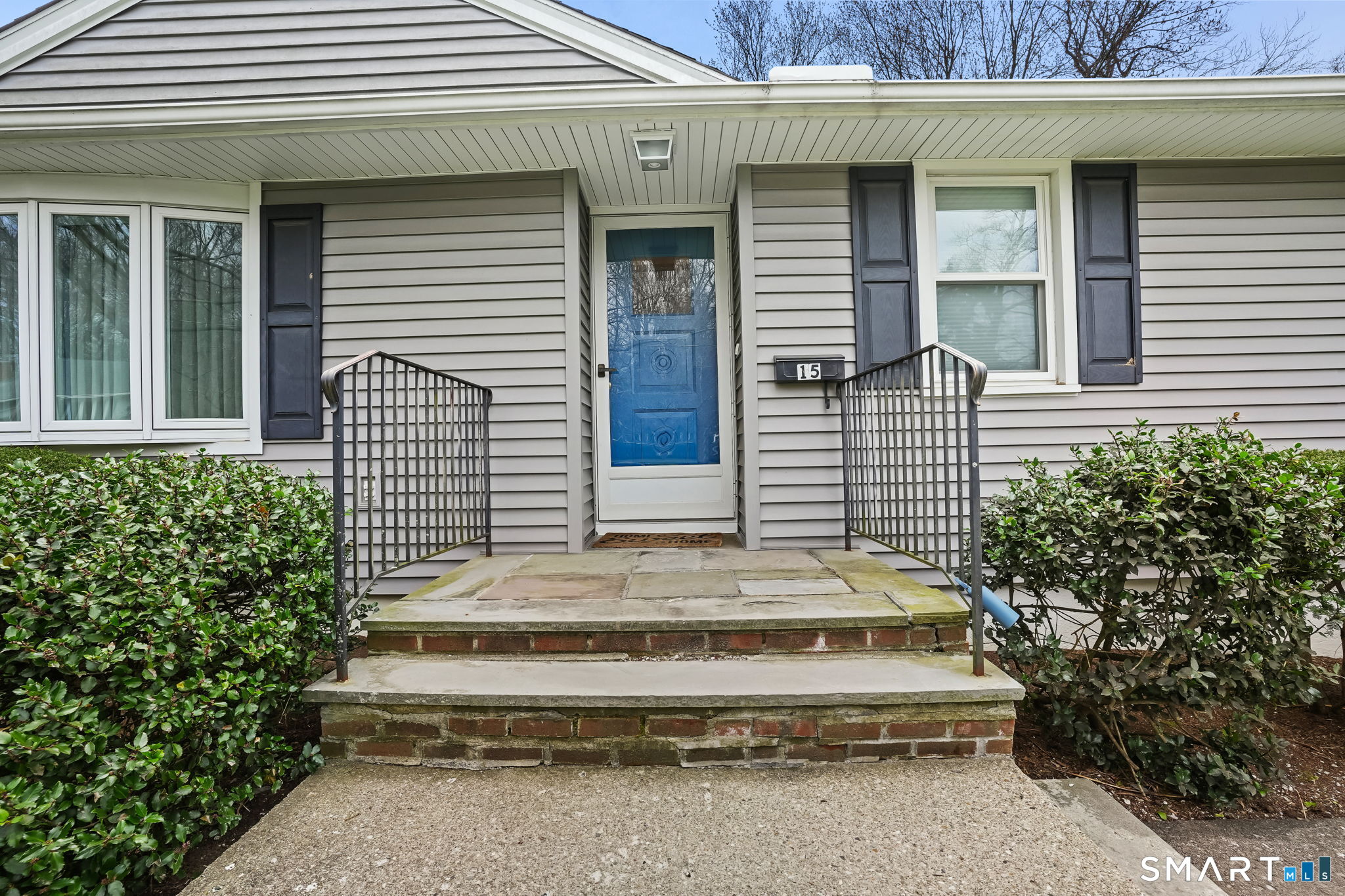 15 Glenbrook Road Trumbull, CT 06611 - Photo 2 of 39