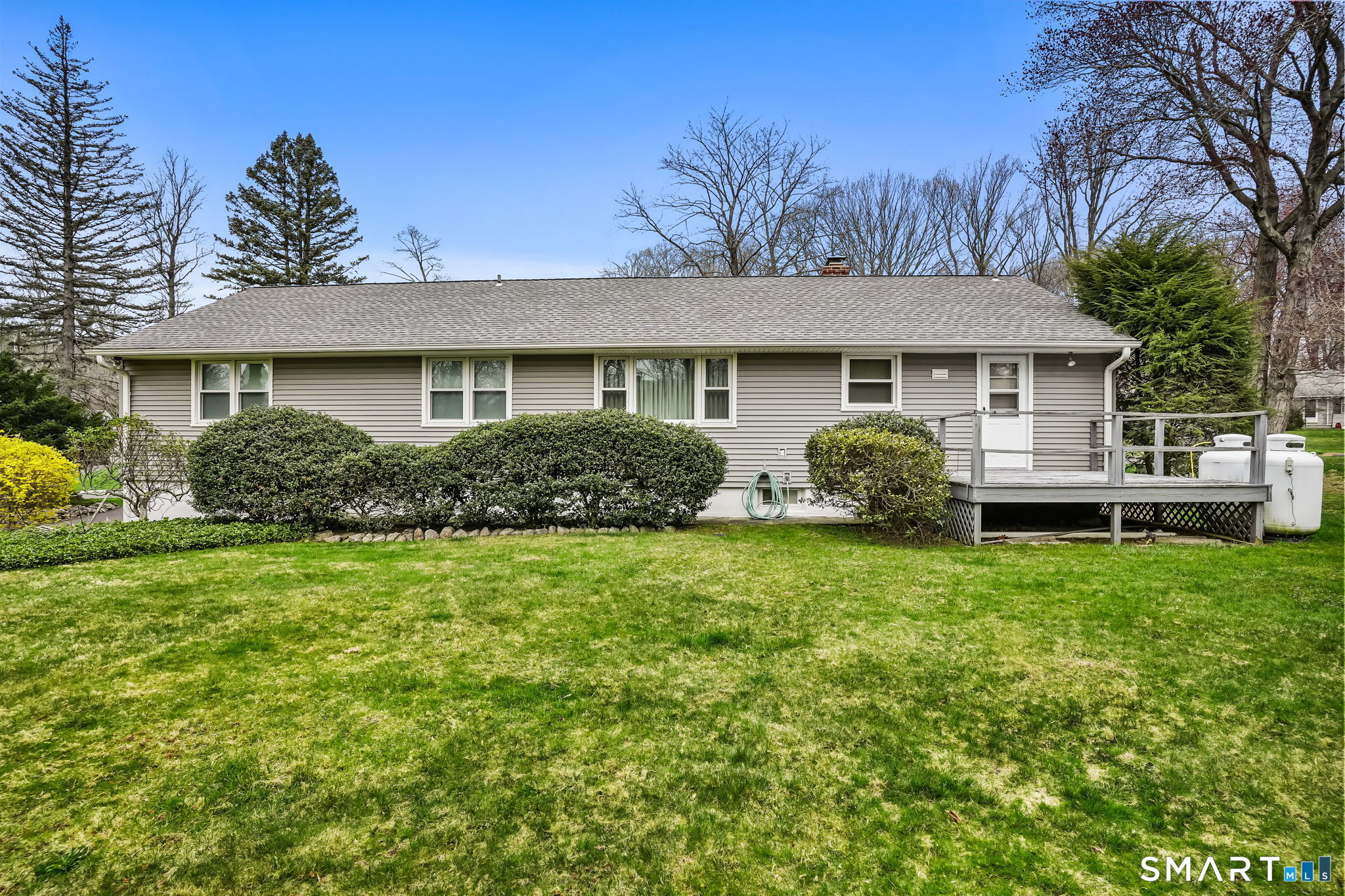 15 Glenbrook Road Trumbull, CT 06611 - Photo 33 of 39