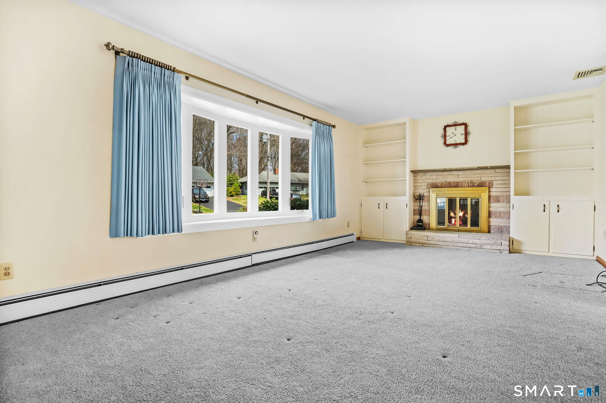 15 Glenbrook Road Trumbull, CT 06611 - Photo 5 of 39