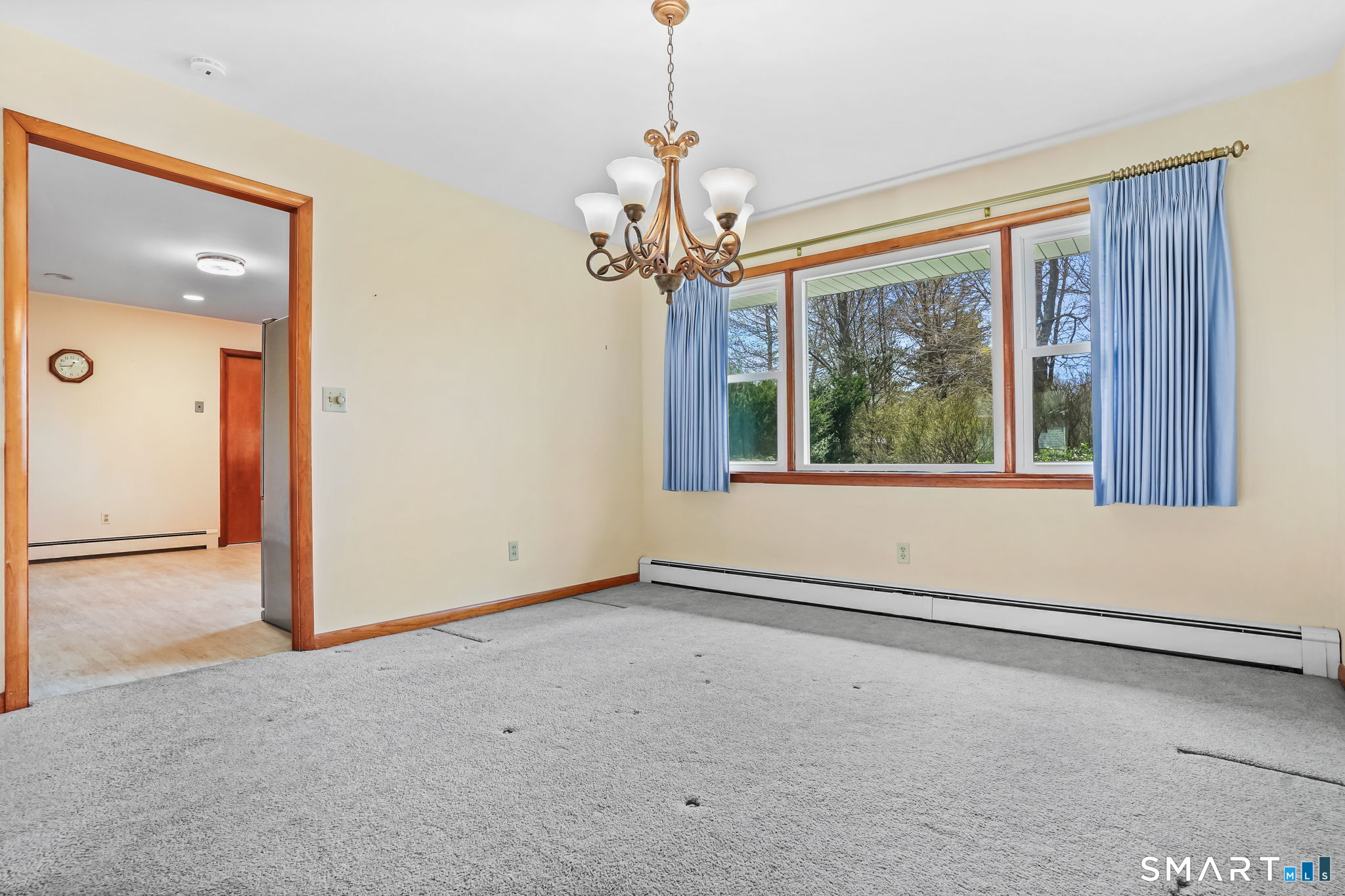 15 Glenbrook Road Trumbull, CT 06611 - Photo 7 of 39