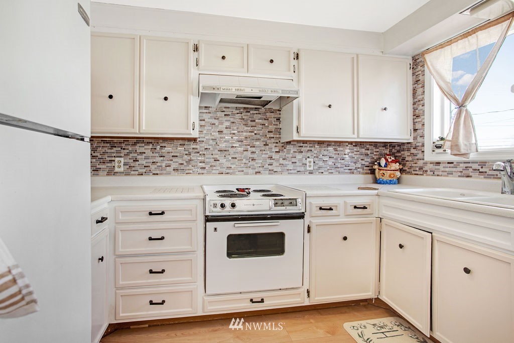348 West Ridge Road Moses Lake, WA 98837 - Photo 9 of 22 Gallery Image 9