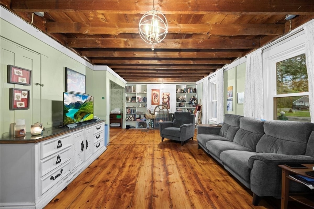 133 County Road Plympton, MA 02367 - Photo 13 of 37 Gallery Image 13