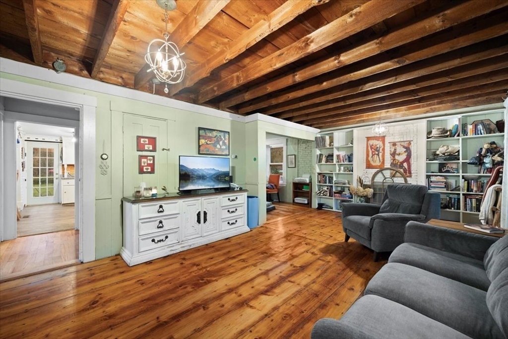 133 County Road Plympton, MA 02367 - Photo 14 of 37 Gallery Image 14