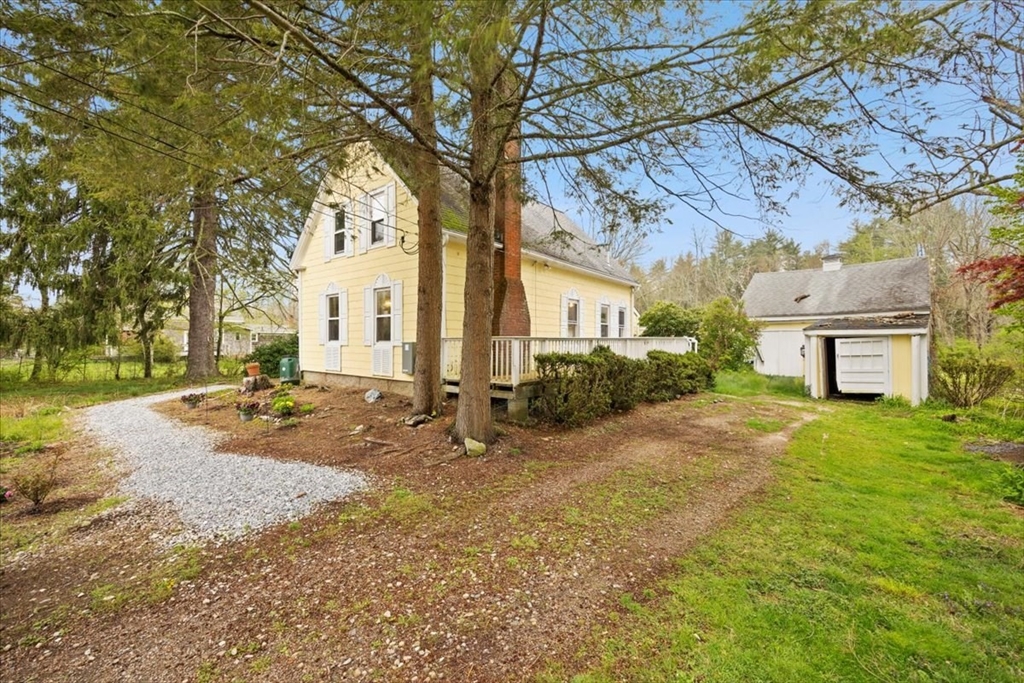 133 County Road Plympton, MA 02367 - Photo 9 of 37 Gallery Image 9