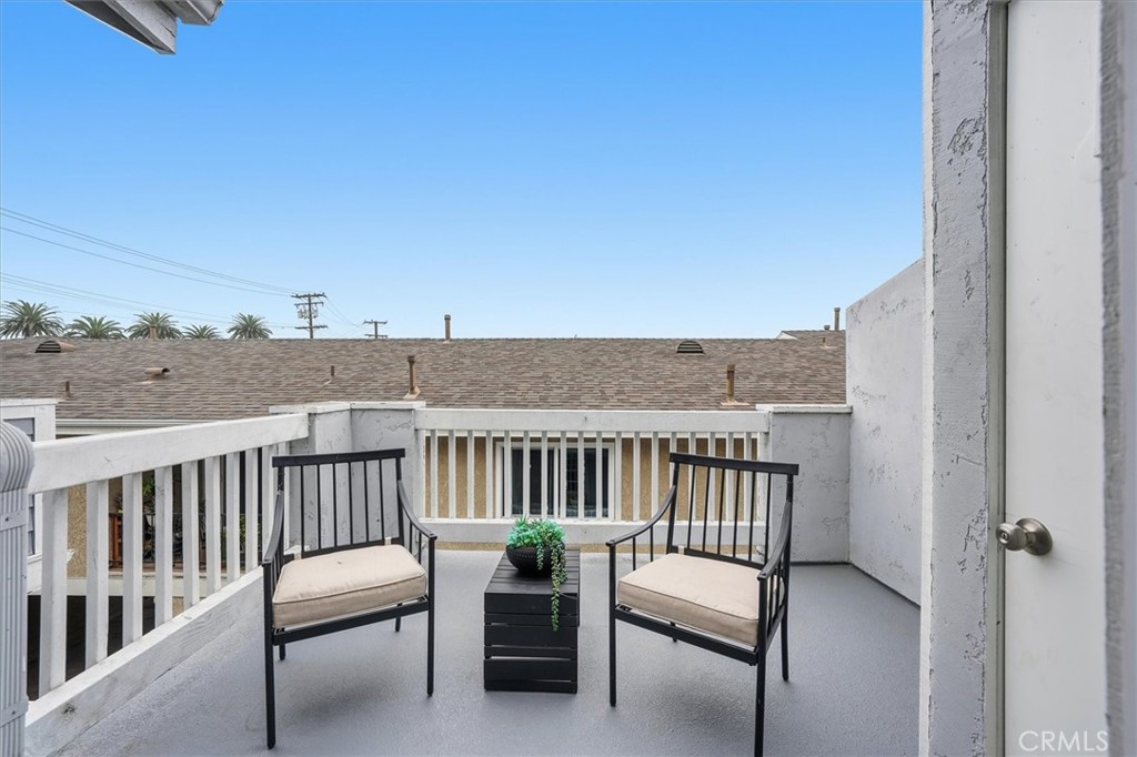 1534 Marcelina Avenue, Unit D Torrance, CA 90501 - Photo 22 of 29 a view of a balcony with furniture