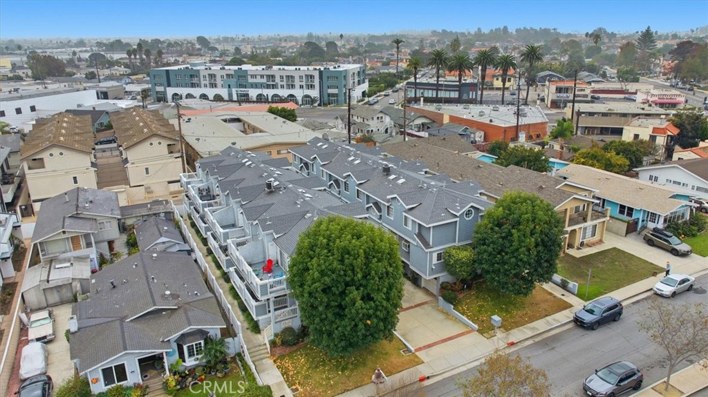 1534 Marcelina Avenue, Unit D Torrance, CA 90501 - Photo 28 of 29 an aerial view of residential houses with outdoor space
