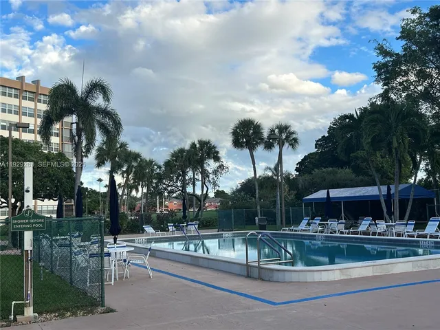 a view of a basketball court